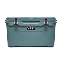 Yeti Tundra 45 Cooler 19 Yeti Tundra 45 Cooler -Outdoor Sports Equipment Store 190394 RiverGreen Cooler Studio Dealers 45 River Green Front 2400x2400 1