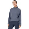 On Running Women's Crew Neck -Outdoor Sports Equipment Store Small PNG SS21 Crewneck Dark W Pack Shot 1